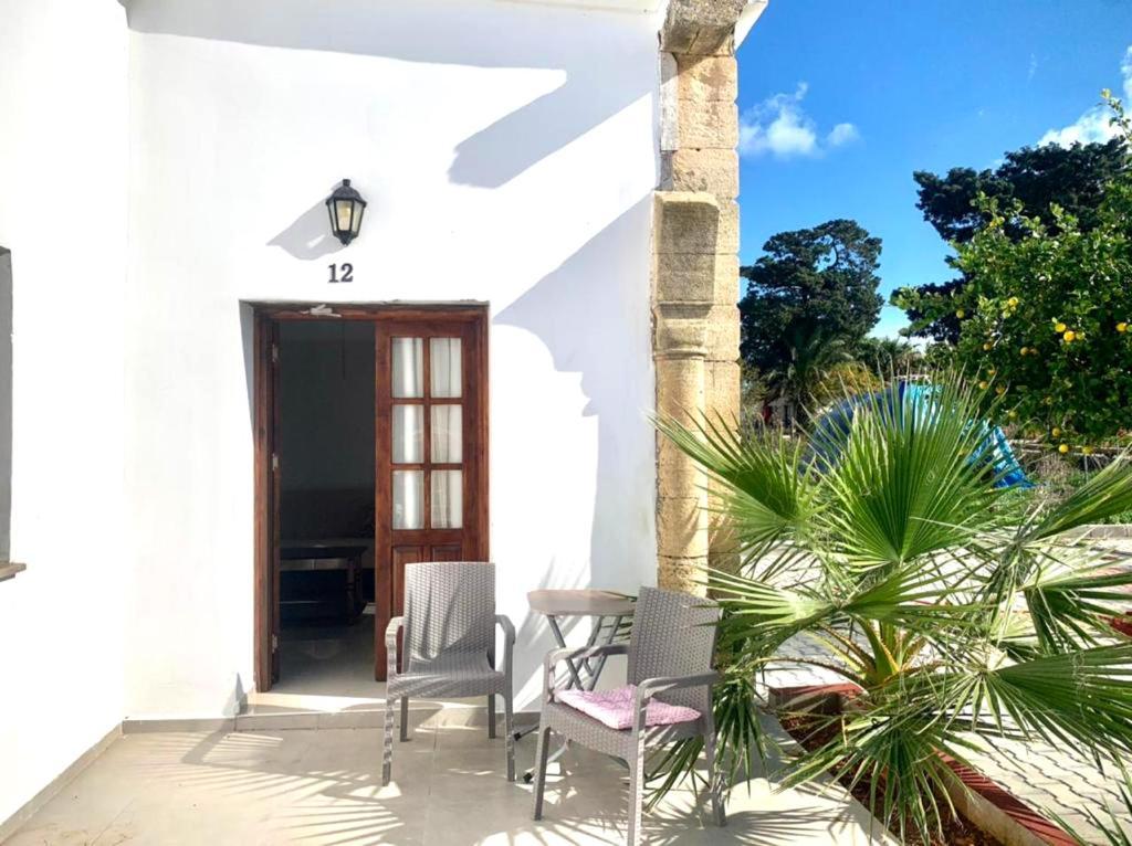 Villa Lembos Hotel Karpaz Rizokarpaso Екстер'єр фото