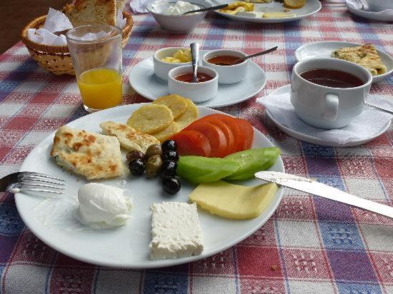 Villa Lembos Hotel Karpaz Rizokarpaso Екстер'єр фото