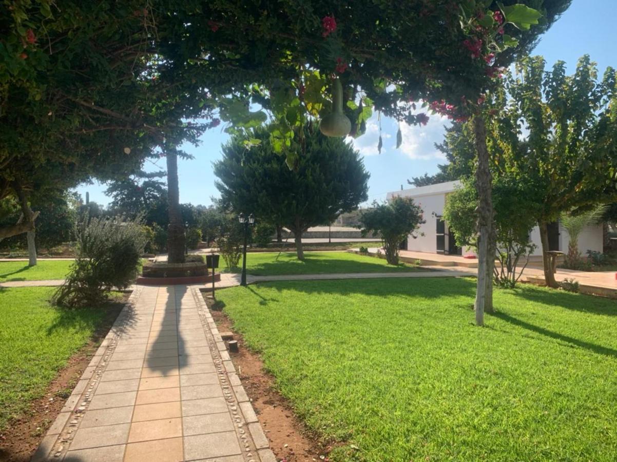 Villa Lembos Hotel Karpaz Rizokarpaso Екстер'єр фото