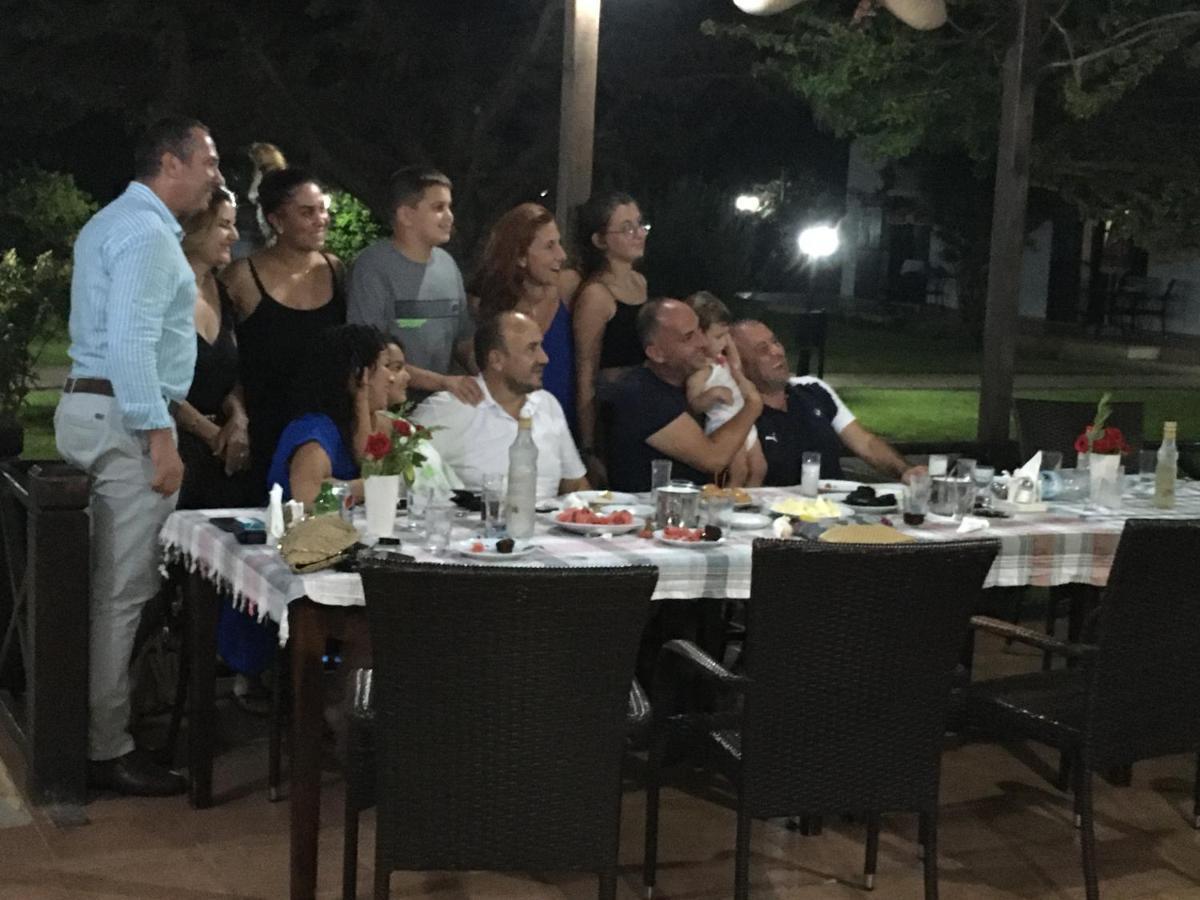 Villa Lembos Hotel Karpaz Rizokarpaso Екстер'єр фото